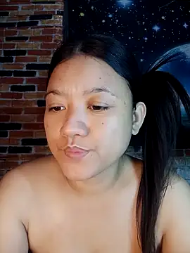 Urchanel online show from 12, 4, 2026