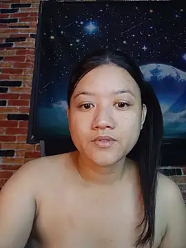 Snapshot of Urchanel chatting on 15, 5, 2026 Urchanel online show from 15, 5, 2026