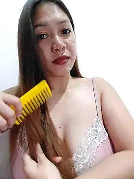 MissKitty31 online show from 28, 2, 2025