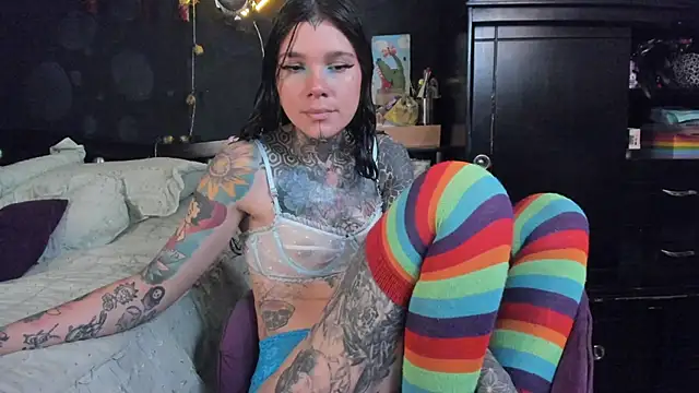 Snapshot of Lilmarieee chatting on 7, 11, 2025 Lilmarieee online show from 7, 11, 2025