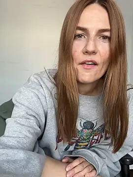 BritneyHall online show from 27, 5, 2026