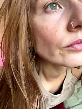 BritneyHall online show from 14, 4, 2026