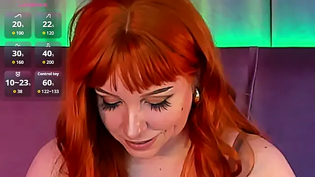 Snapshot of RoseRoxy chatting on 12, 10, 2025 RoseRoxy online show from 12, 10, 2025