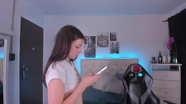 Snapshot of Amaia_Daniells chatting on 28, 1, 2025 Amaia Daniells online show from 28, 1, 2025