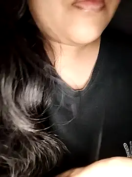 Annerae online show from 10, 10, 2025