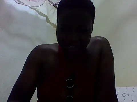 Snapshot of cute-marianna chatting on 14, 9, 2025 cute-marianna online show from 14, 9, 2025