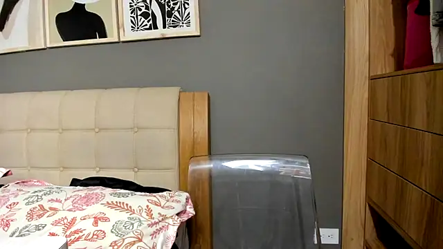 Snapshot of Ash_milk chatting on 21, 5, 2026 Ash milk online show from 21, 5, 2026
