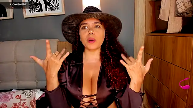Snapshot of Ash_milk chatting on 22, 6, 2026 Ash milk online show from 22, 6, 2026