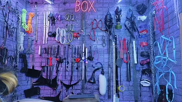 PANDORANEZZ online show from 24, 10, 2025