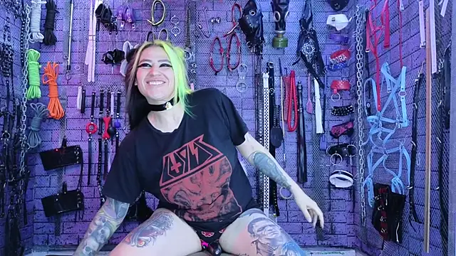 PANDORANEZZ online show from 17, 1, 2026