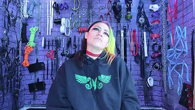 PANDORANEZZ online show from 24, 2, 2026