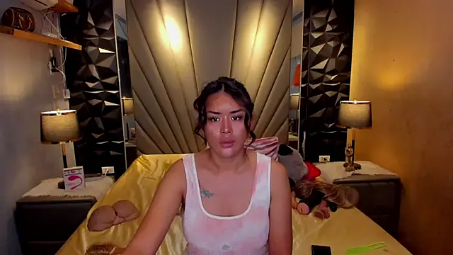 QuiinMollyXxX online show from 6, 10, 2025