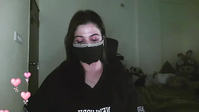 Snapshot of Cute_Sonii chatting on 7, 5, 2026 Cute Sonii online show from 7, 5, 2026