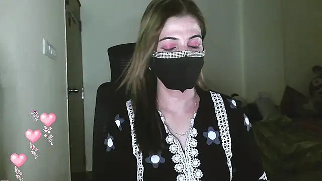 Snapshot of Cute_Sonii chatting on 13, 5, 2026 Cute Sonii online show from 13, 5, 2026