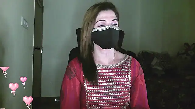 Cute Sonii online show from 6, 4, 2026