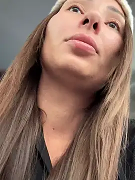 YOUR-KARINA online show from 8, 1, 2025