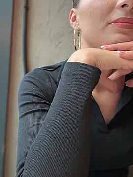 YOUR-KARINA online show from 29, 10, 2025