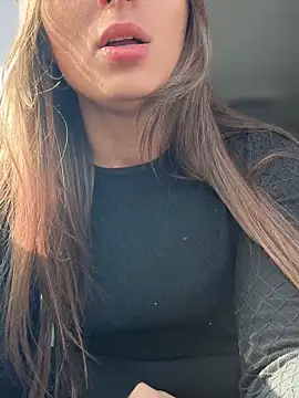 YOUR-KARINA online show from 2, 3, 2025