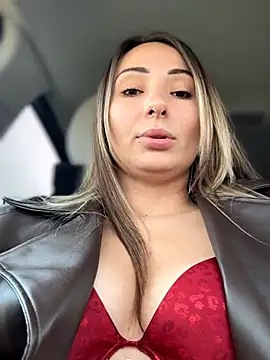 YOUR-KARINA online show from 18, 3, 2026