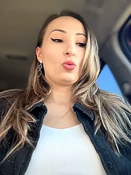 YOUR-KARINA online show from 29, 3, 2026