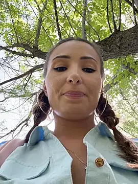 YOUR-KARINA online show from 31, 5, 2026