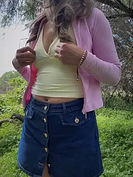 YOUR-KARINA online show from 17, 5, 2026