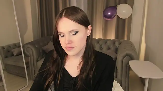 EffieMinki online show from 11, 4, 2026