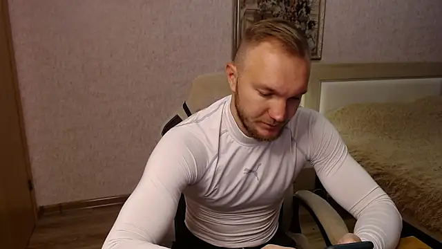 Toress1 online show from 15, 10, 2025