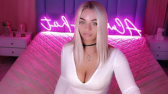 AllwaysHotJ online show from 20, 2, 2026