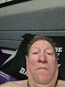 tomtom111111 online show from 8, 11, 2025