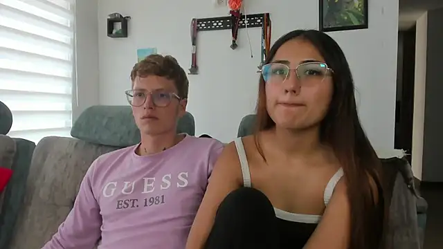 A sexy couple   online show from 22, 9, 2025
