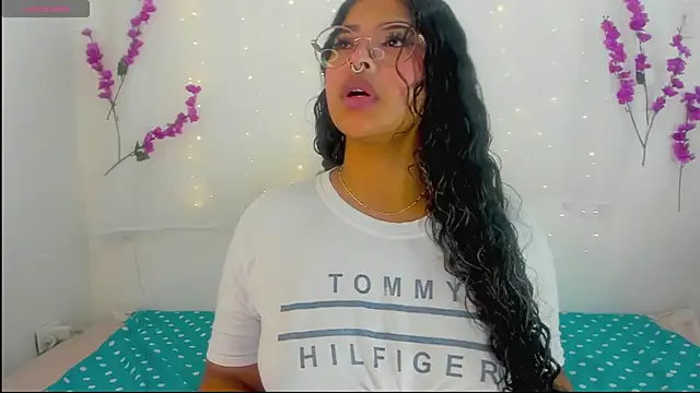 moana taylor online show from 11, 9, 2025