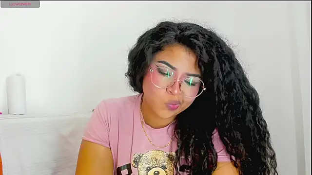 moana taylor online show from 20, 4, 2026