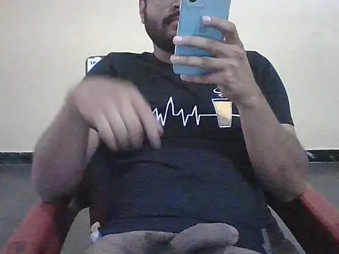 Snapshot of bunnyboy3467 chatting on 4, 6, 2026 bunnyboy3467 online show from 4, 6, 2026