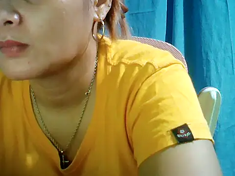 Snapshot of ashlylove25 chatting on 6, 6, 2026 ashlylove25 online show from 6, 6, 2026