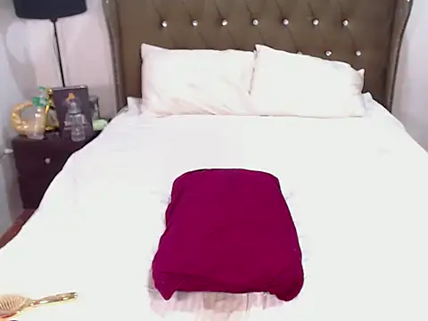 WomanofWorldTS online show from 17, 1, 2026