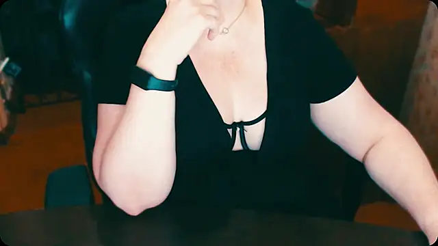 AlisaHot55 online show from 4, 12, 2025