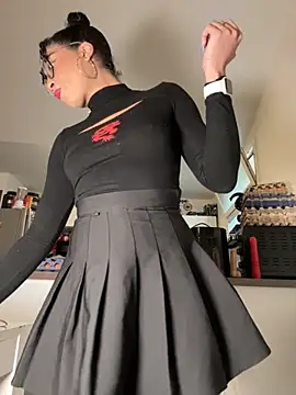 Lauyako online show from 21, 10, 2025