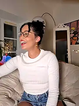 Lauyako online show from 8, 10, 2025