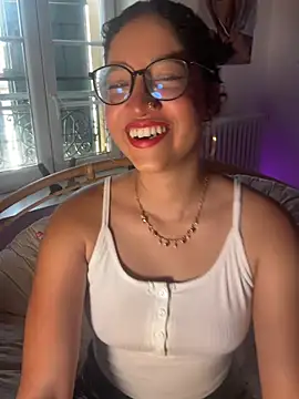 Snapshot of Lauyako chatting on 24, 7, 2026 Lauyako online show from 24, 7, 2026