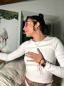 Lauyako online show from 11, 1, 2026