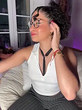 Snapshot of Lauyako chatting on 20, 5, 2026 Lauyako online show from 20, 5, 2026