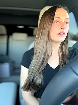 lunagirl13 online show from 24, 10, 2025