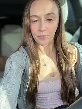 lunagirl13 online show from 23, 2, 2026