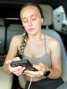 lunagirl13 online show from 11, 10, 2025