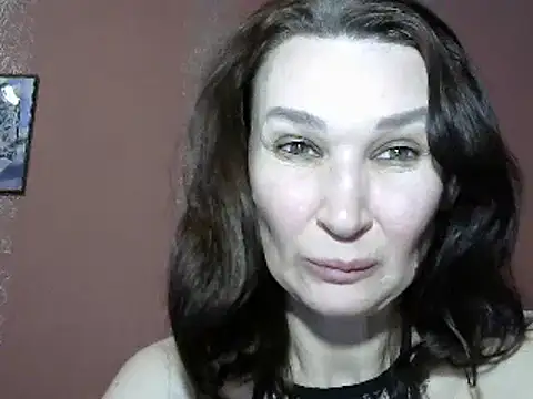 Snapshot of PrettyAndWild chatting on 6, 1, 2025 PrettyAndWild online show from 6, 1, 2025