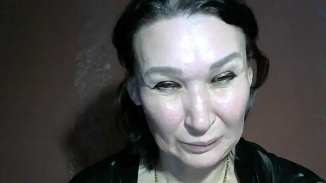 Snapshot of PrettyAndWild chatting on 5, 10, 2025 PrettyAndWild online show from 5, 10, 2025