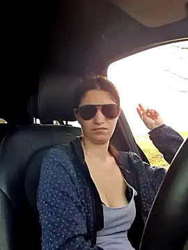 Geile-Luna online show from 9, 3, 2025