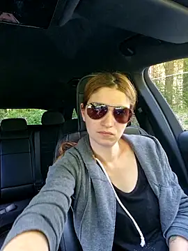 Snapshot of Geile-Luna chatting on 7, 6, 2026 Geile-Luna online show from 7, 6, 2026
