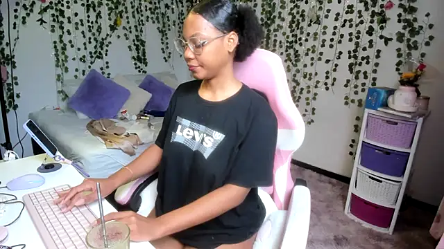 violeta milleer online show from 14, 2, 2026